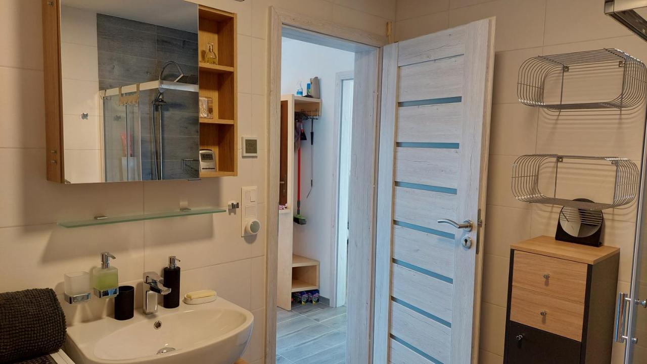 Apartman Pod Smrcinou Vaclavov u Bruntalu エクステリア 写真