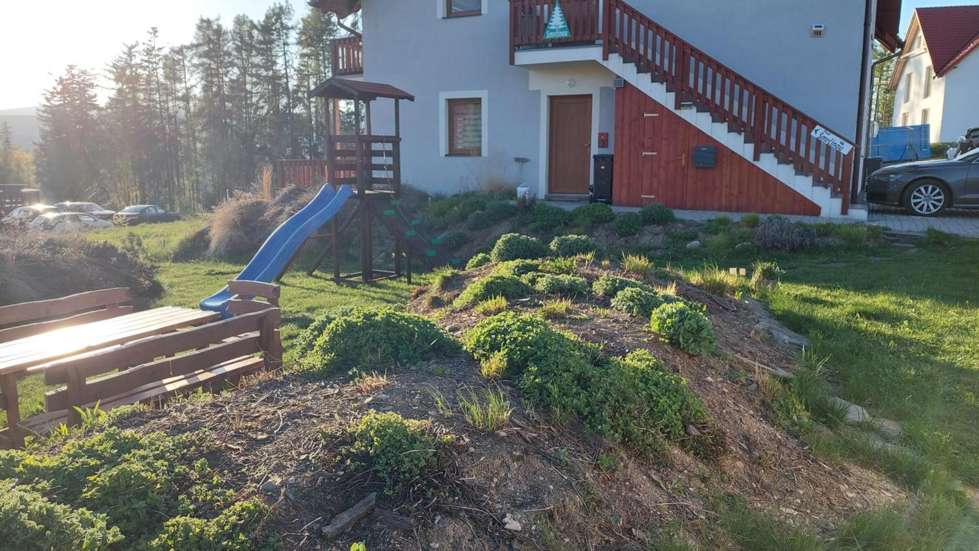 Apartman Pod Smrcinou Vaclavov u Bruntalu エクステリア 写真